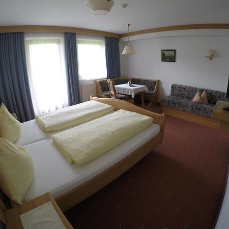 Gaestehaus Alpenland Tux Cameră foto