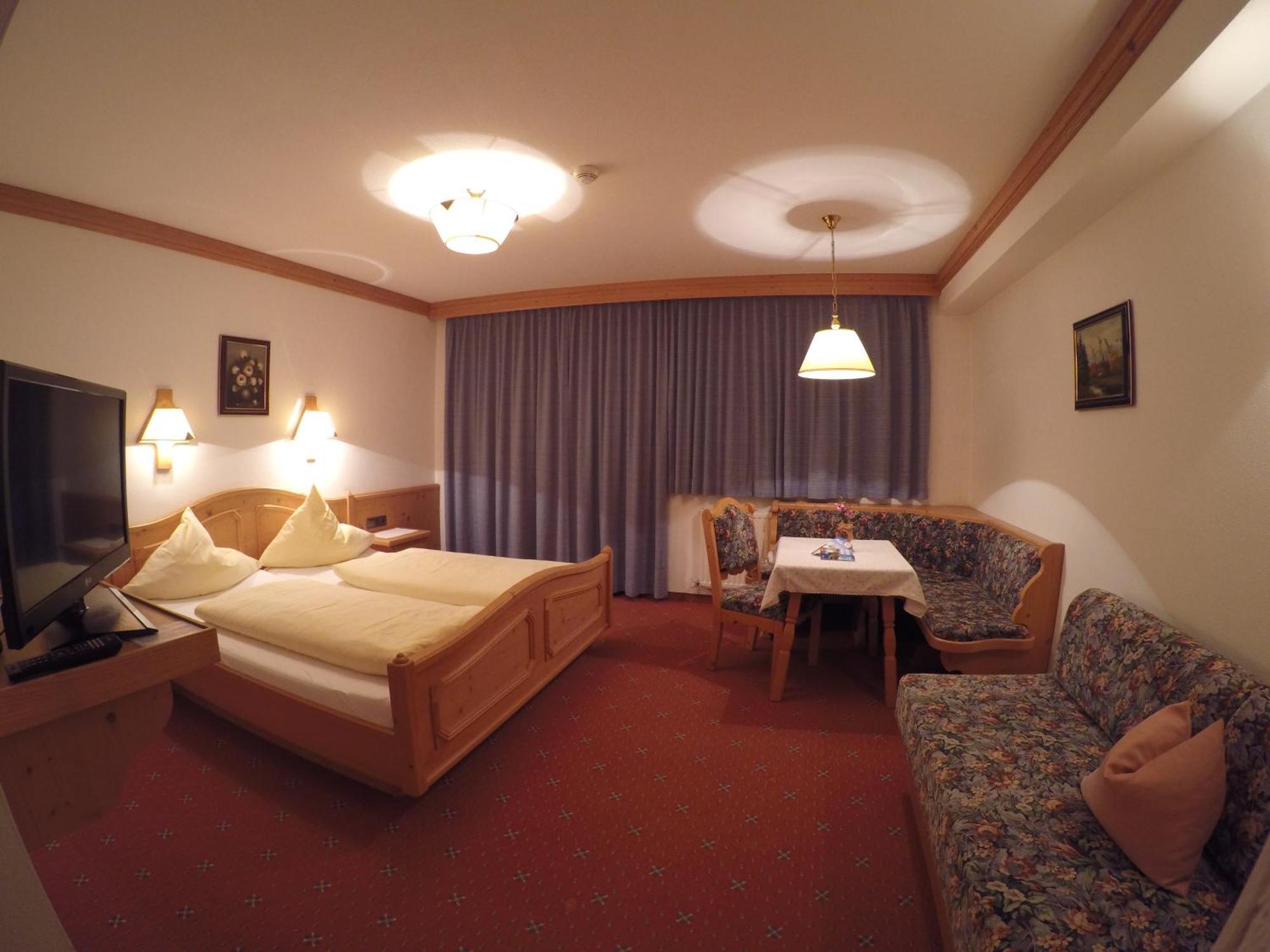 Gaestehaus Alpenland Tux Cameră foto